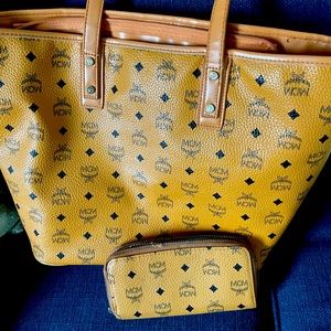 Mcm bag and wallet